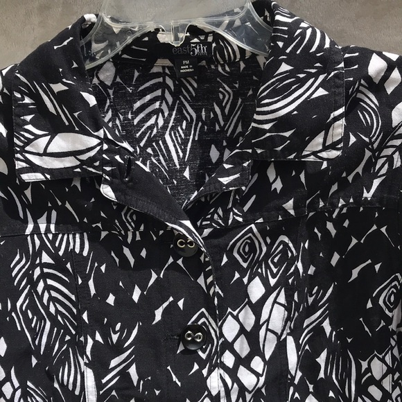 East 5Th Black 3/4 Sleeve blazer MP - Picture 3 of 8